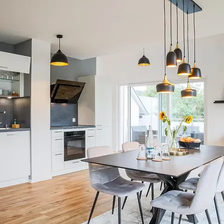 Feel Good Homes, Modern Design, Ruhig, Zentral, Grosse Terrasse Apartment