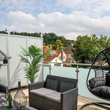 Feel Good Homes, Modern Design, Ruhig, Zentral, Grosse Terrasse